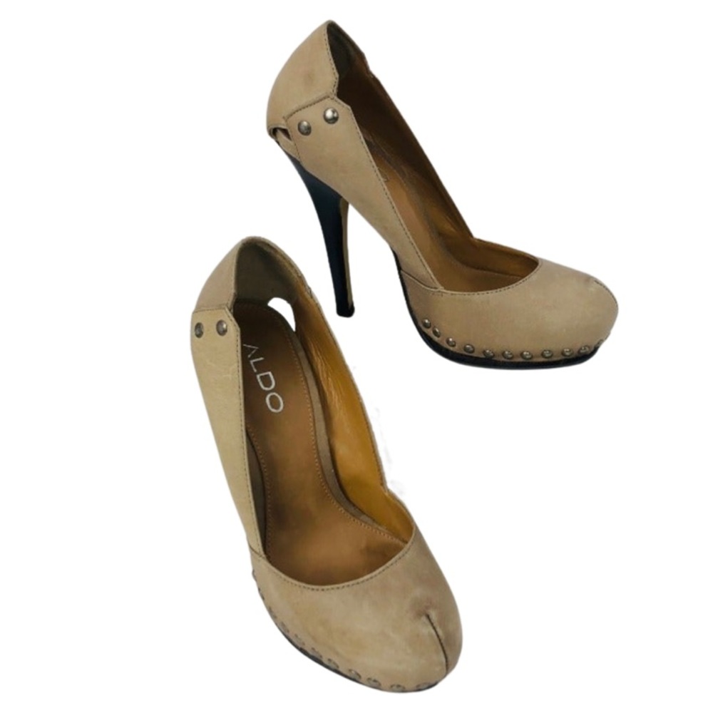Vintage Studded Stiletto Pumps Goth Tan High Heels 5.5 ALDO